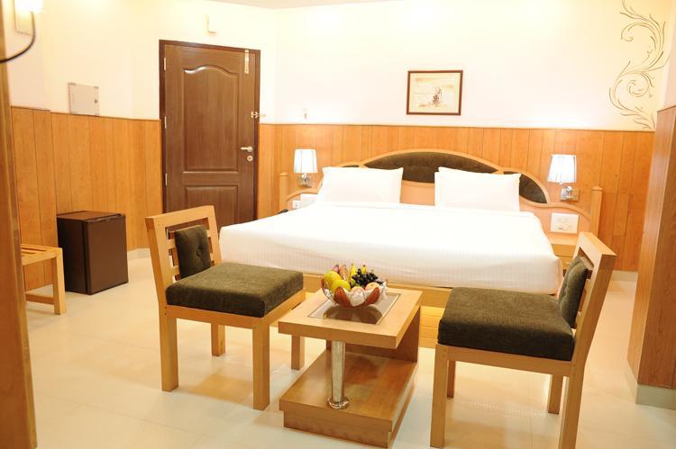 La Promenade Hotel Kovalam Bagian luar foto